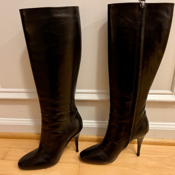 Burberry knee high boots - Picture 3 of 6
